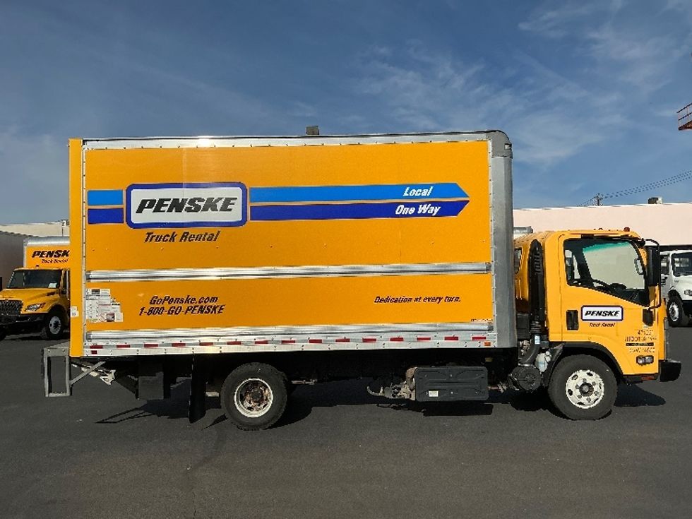 Light Duty Box Truck-Light and Medium Duty Trucks-Isuzu-2023-NPR-Las Vegas-NV-94,927\n\t\tmiles-$ 53,500 - Image 15