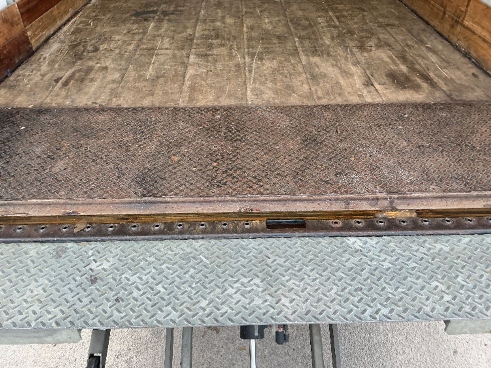 Light Duty Box Truck-Light and Medium Duty Trucks-Isuzu-2023-NPR-Mebane-NC-103,981\n\t\tmiles-$ 48,000 - Image 10