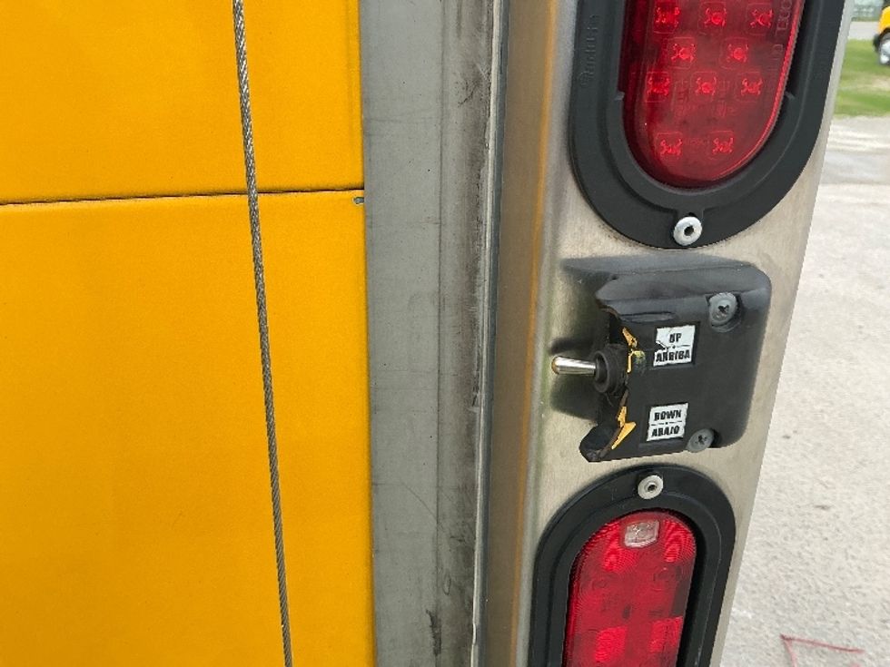 Light Duty Box Truck-Light and Medium Duty Trucks-Isuzu-2023-NPR-Mebane-NC-103,981\n\t\tmiles-$ 48,000 - Image 28