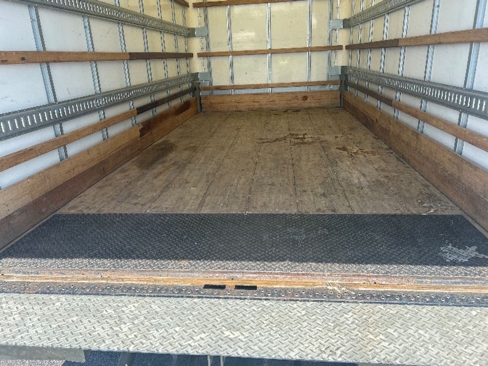 Light Duty Box Truck-Light and Medium Duty Trucks-Isuzu-2023-NPR-Ocala-FL-91,860\n\t\tmiles-$ 50,500 - Image 10