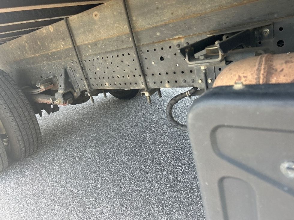 Light Duty Box Truck-Light and Medium Duty Trucks-Isuzu-2023-NPR-Ocala-FL-91,860\n\t\tmiles-$ 50,500 - Image 14