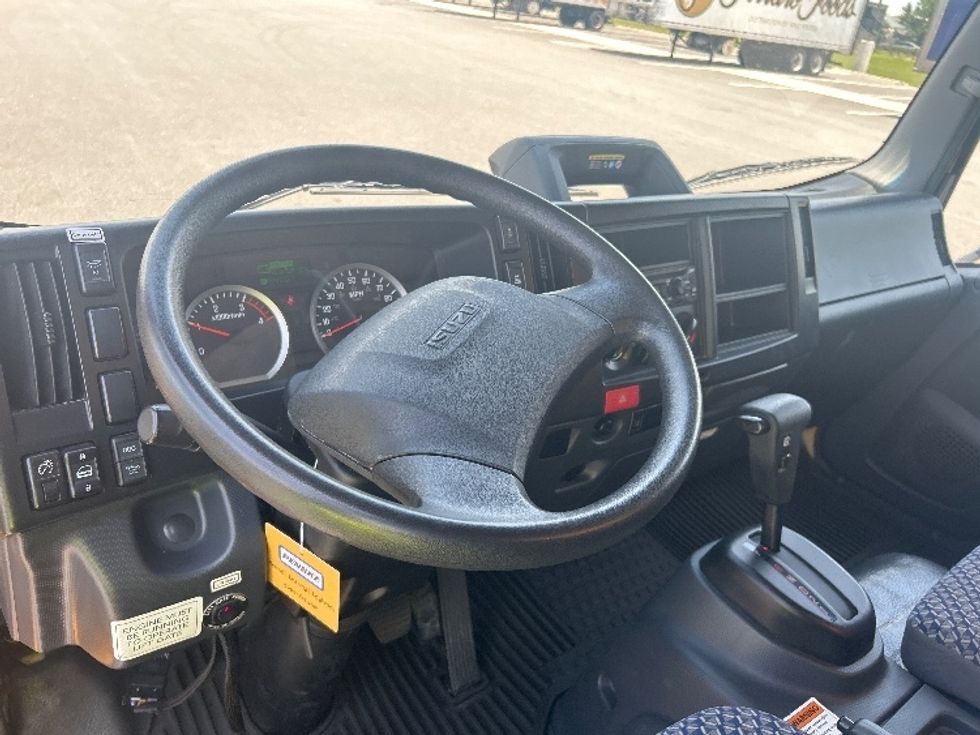 Light Duty Box Truck-Light and Medium Duty Trucks-Isuzu-2023-NPR-Ocala-FL-91,860\n\t\tmiles-$ 50,500 - Image 17