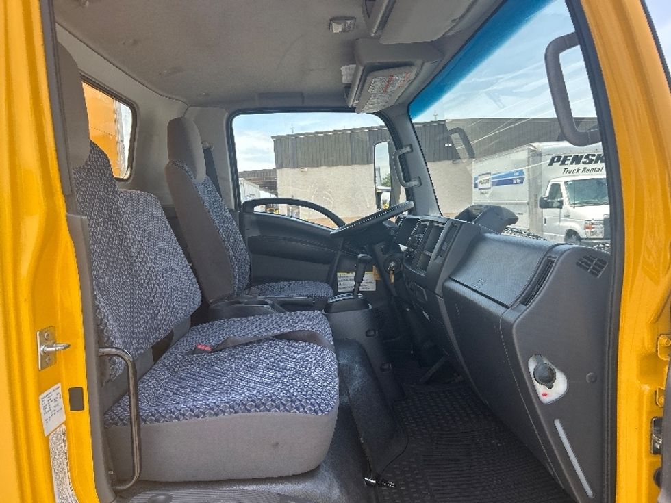 Light Duty Box Truck-Light and Medium Duty Trucks-Isuzu-2023-NPR-Ocala-FL-91,860\n\t\tmiles-$ 50,500 - Image 22