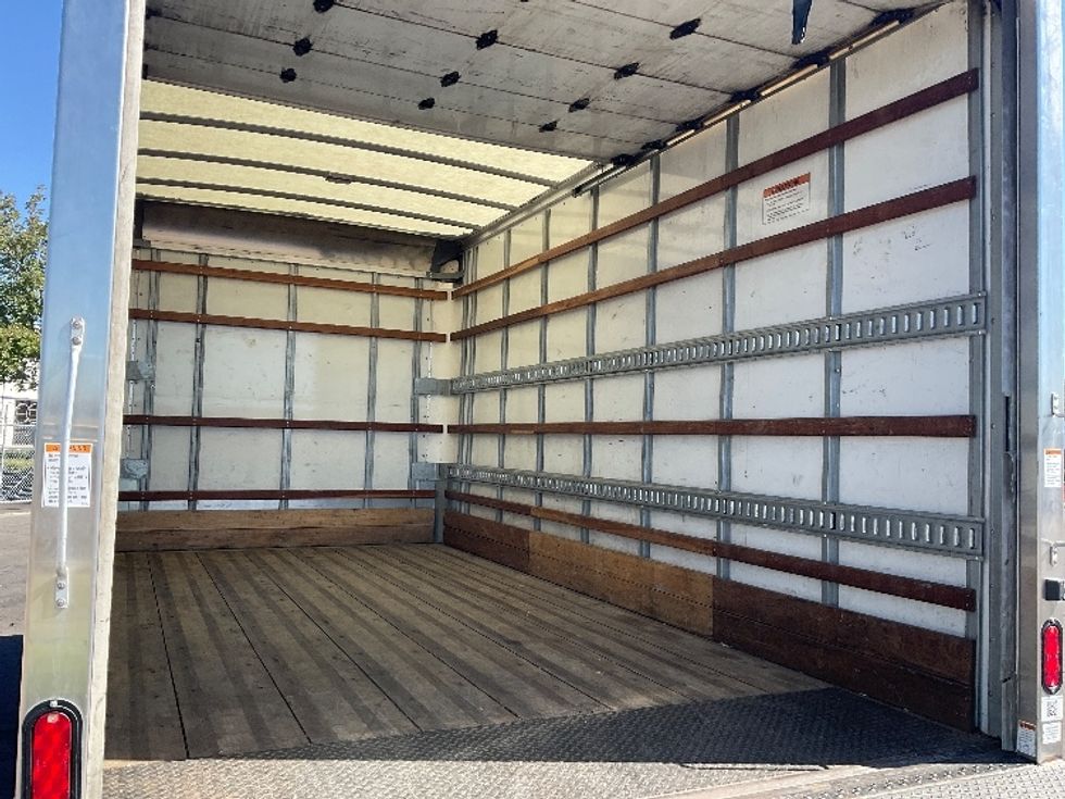 Light Duty Box Truck-Light and Medium Duty Trucks-Isuzu-2023-NPR-Stockton-CA-123,245\n\t\tmiles-$ 46,750 - Image 12