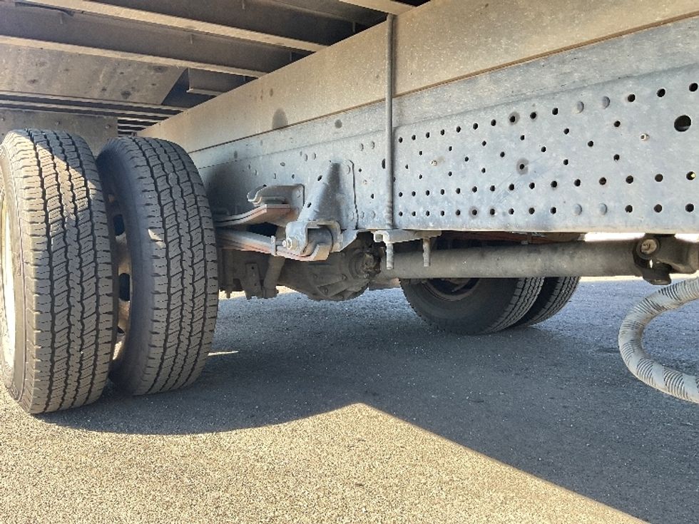 Light Duty Box Truck-Light and Medium Duty Trucks-Isuzu-2023-NPR-Stockton-CA-123,245\n\t\tmiles-$ 46,750 - Image 14
