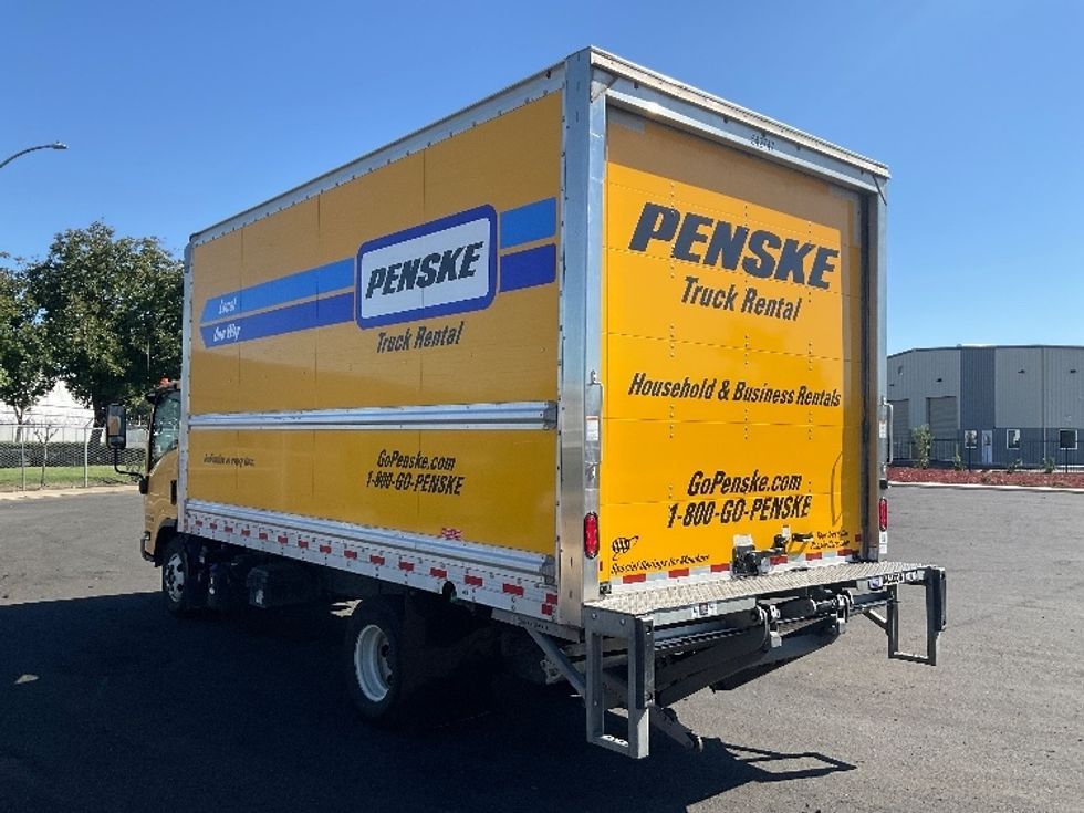 Light Duty Box Truck-Light and Medium Duty Trucks-Isuzu-2023-NPR-Stockton-CA-123,245\n\t\tmiles-$ 46,750 - Image 6