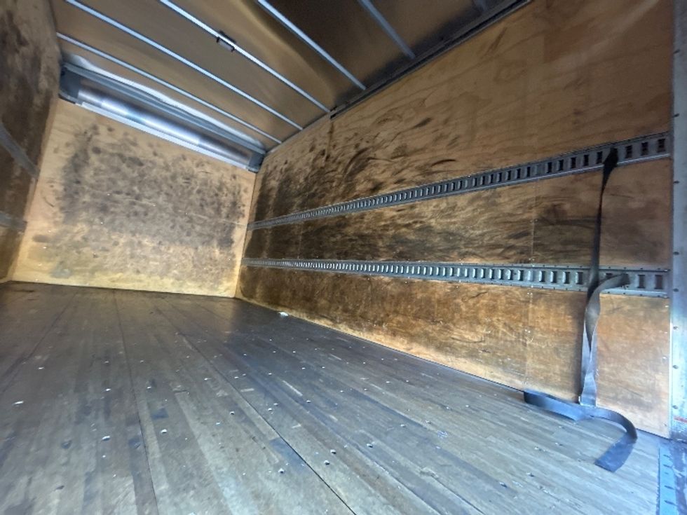 Light Duty Box Truck-Light and Medium Duty Trucks-Isuzu-2023-NPR-West Sacramento-CA-177,123\n\t\tmiles-$ 36,000 - Image 11