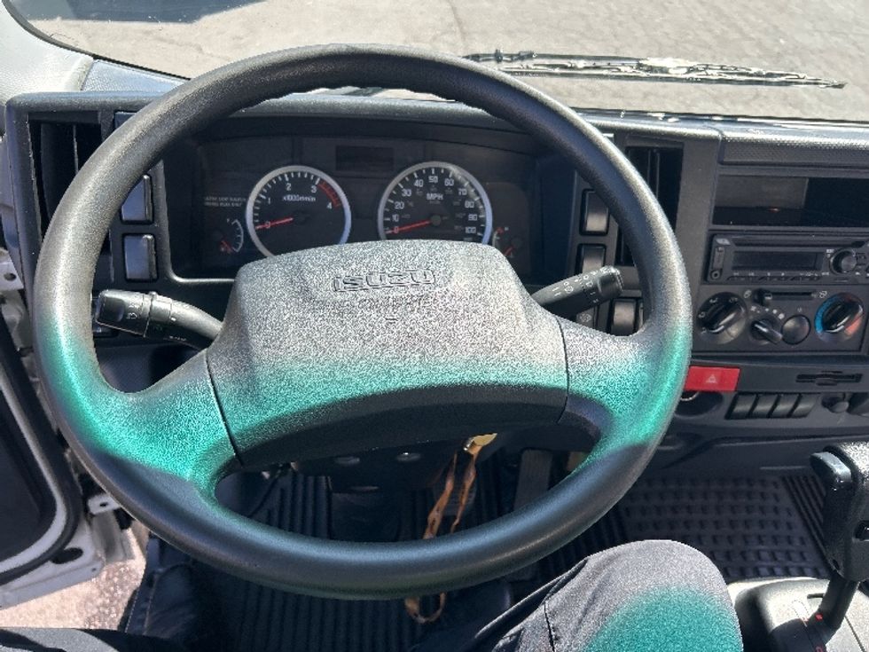 Light Duty Box Truck-Light and Medium Duty Trucks-Isuzu-2023-NPR-West Sacramento-CA-177,123\n\t\tmiles-$ 36,000 - Image 17