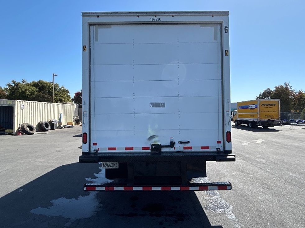 Light Duty Box Truck-Light and Medium Duty Trucks-Isuzu-2023-NPR-West Sacramento-CA-177,123\n\t\tmiles-$ 36,000 - Image 7