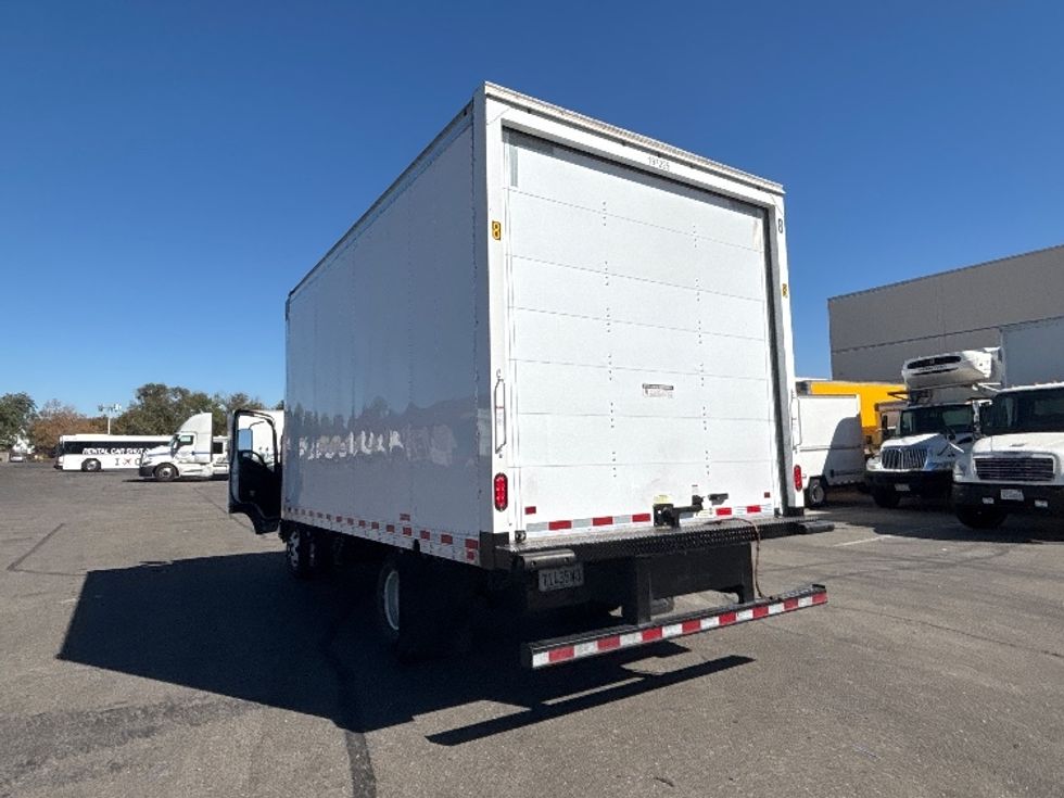 Light Duty Box Truck-Light and Medium Duty Trucks-Isuzu-2023-NPR-West Sacramento-CA-193,908\n\t\tmiles-$ 32,750 - Image 6