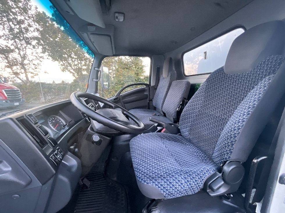 Light Duty Box Truck-Light and Medium Duty Trucks-Isuzu-2023-NPR-West Sacramento-CA-205,760\n\t\tmiles-$ 30,750 - Image 19