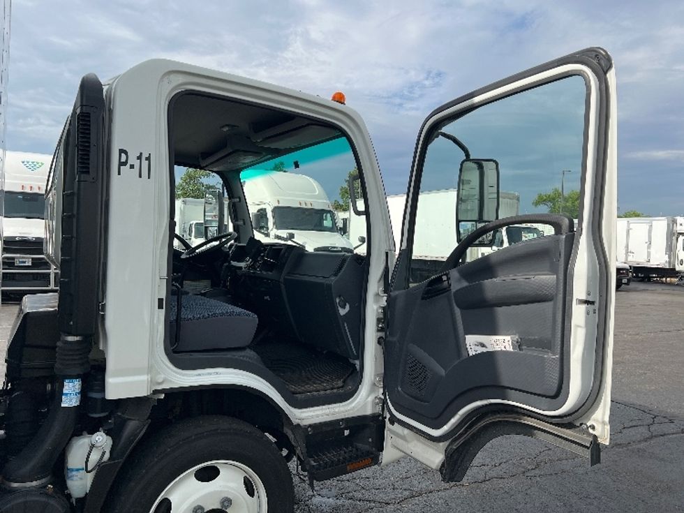 Light Duty Box Truck-Light and Medium Duty Trucks-Isuzu-2023-NPRXD-Sturtevant-WI-42,061\n\t\tmiles-$ 59,500 - Image 20