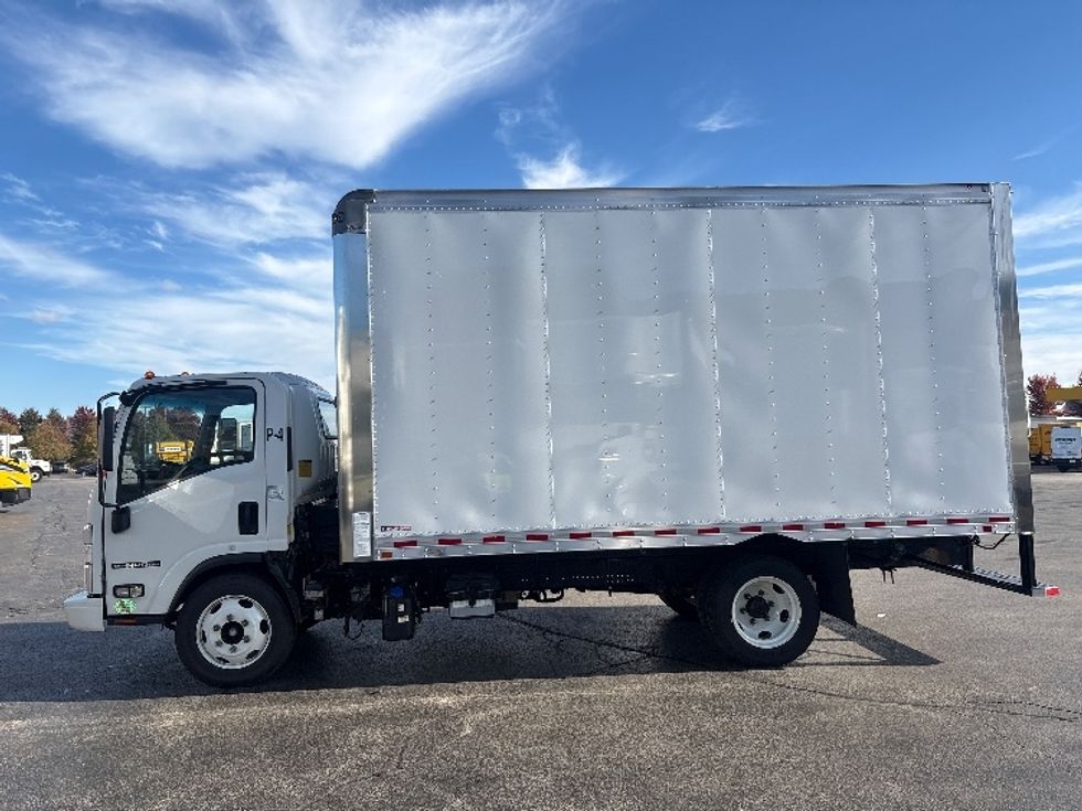 Light Duty Box Truck-Light and Medium Duty Trucks-Isuzu-2023-NPRXD-Sturtevant-WI-83,172\n\t\tmiles-$ 53,500 - Image 4