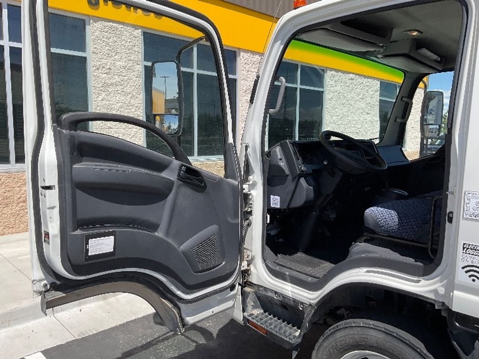 Light Duty Box Truck-Light and Medium Duty Trucks-Isuzu-2024-NPR EFI-Boise-ID-37,138\n\t\tmiles-$ 55,250 - Image 15