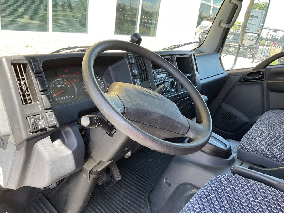 Light Duty Box Truck-Light and Medium Duty Trucks-Isuzu-2024-NPR EFI-Boise-ID-37,138\n\t\tmiles-$ 55,250 - Image 16