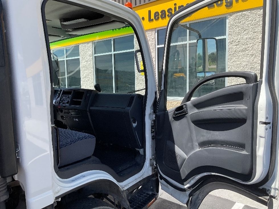 Light Duty Box Truck-Light and Medium Duty Trucks-Isuzu-2024-NPR EFI-Boise-ID-37,138\n\t\tmiles-$ 55,250 - Image 19