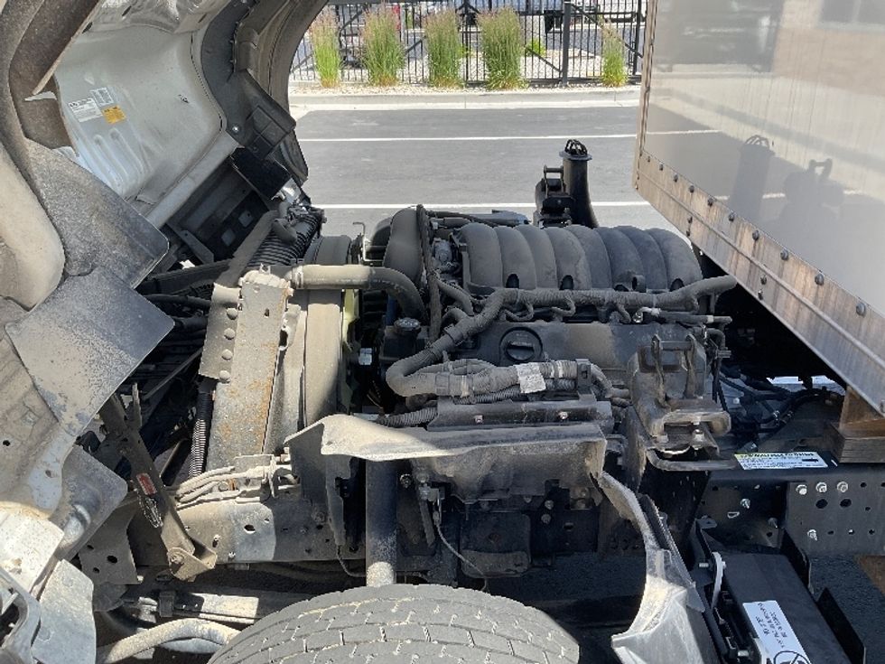 Light Duty Box Truck-Light and Medium Duty Trucks-Isuzu-2024-NPR EFI-Boise-ID-37,138\n\t\tmiles-$ 55,250 - Image 23