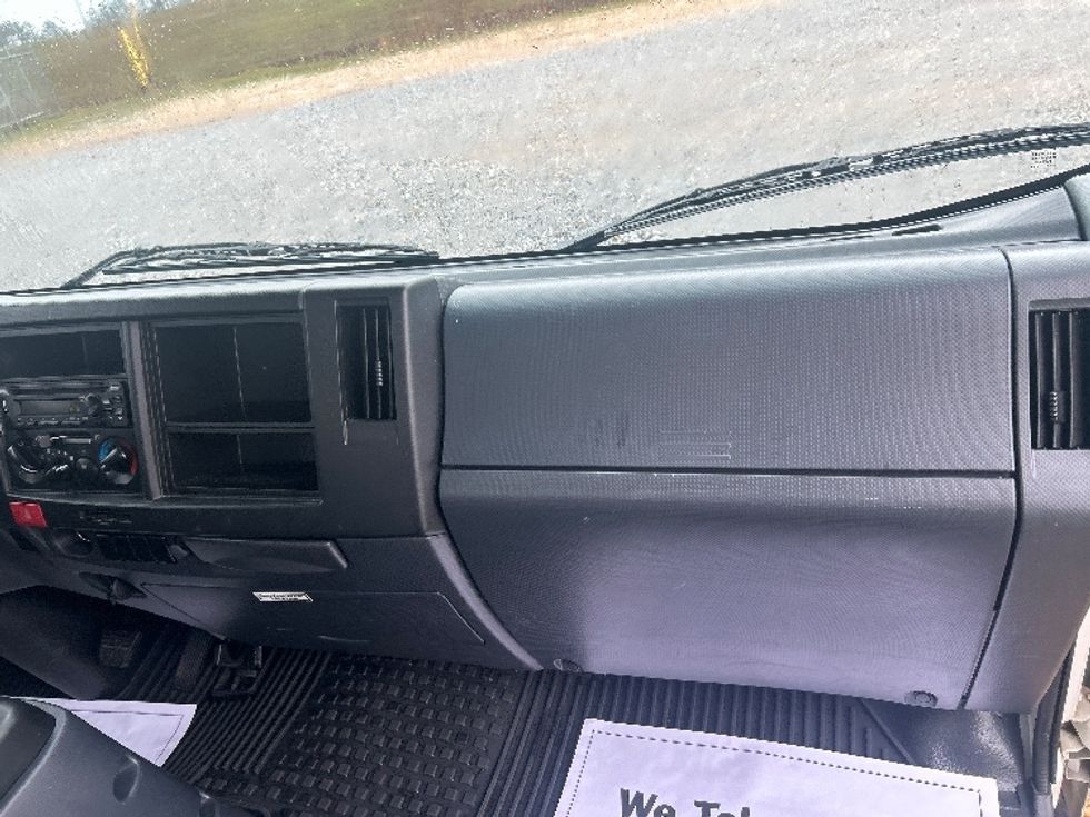 Light Duty Box Truck-Light and Medium Duty Trucks-Isuzu-2024-NPR EFI-Hattiesburg-MS-106,974\n\t\tmiles-$ 46,500 - Image 21