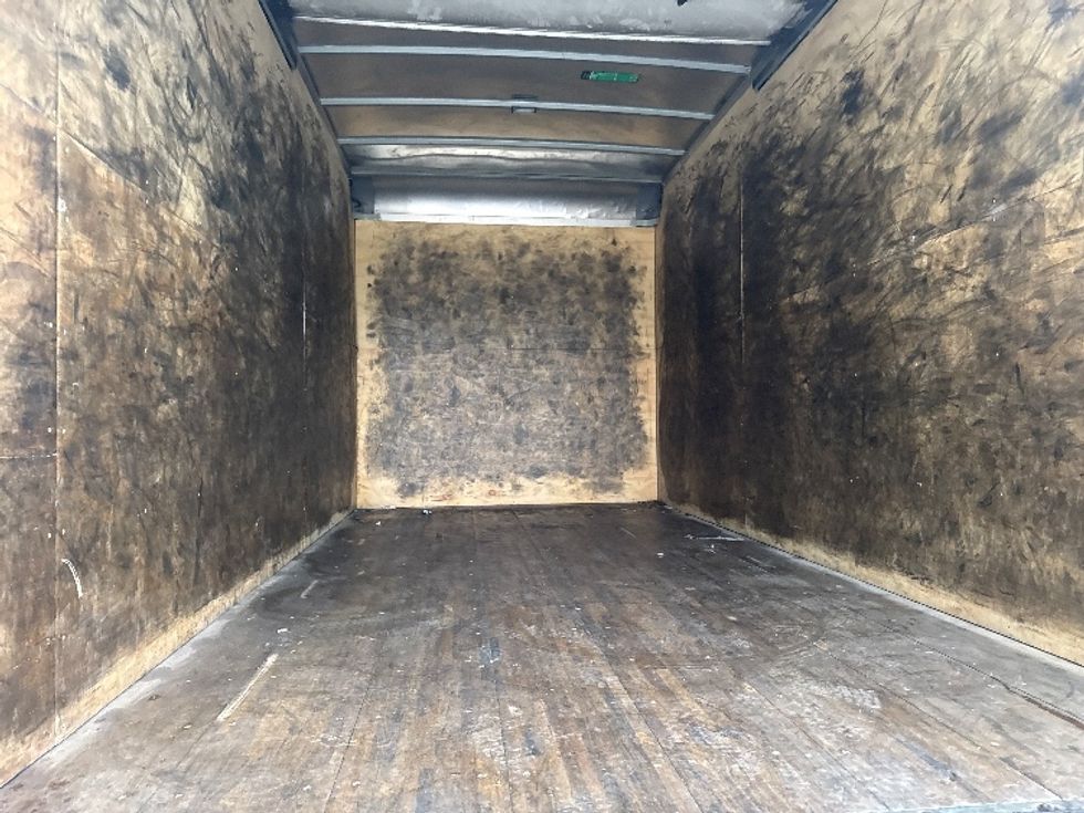 Light Duty Box Truck-Light and Medium Duty Trucks-Isuzu-2024-NPR EFI-Huntington-WV-169,540\n\t\tmiles-$ 34,000 - Image 8
