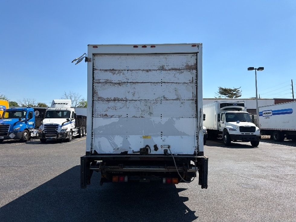Light Duty Box Truck-Light and Medium Duty Trucks-Mitsubishi-2014-FUSO FE160-West Babylon-NY-180,510\n\t\tmiles-$ 14,000 - Image 7