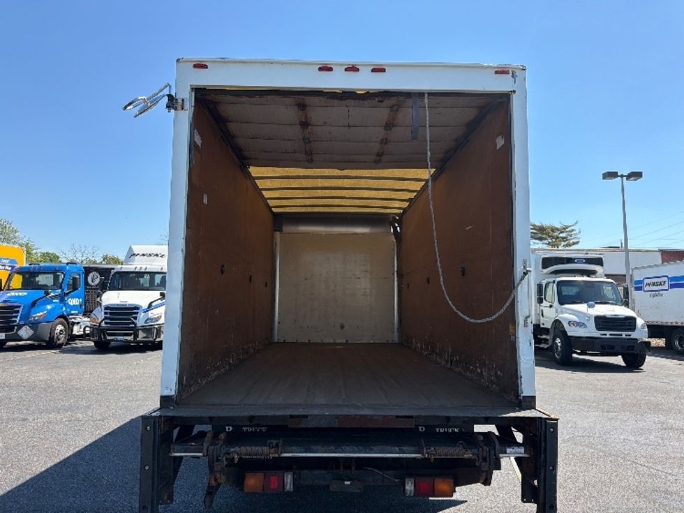 Light Duty Box Truck-Light and Medium Duty Trucks-Mitsubishi-2014-FUSO FE160-West Babylon-NY-180,510\n\t\tmiles-$ 14,000 - Image 8