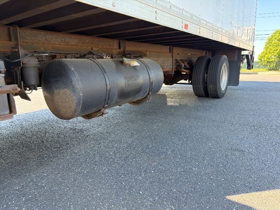 Light Duty Box Truck-Light and Medium Duty Trucks-Mitsubishi-2014-FUSO FE160-West Babylon-NY-180,510\n\t\tmiles-$ 14,000 - Image 5