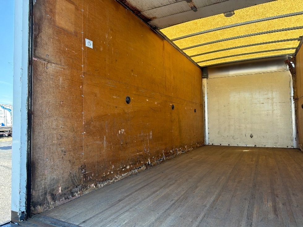 Light Duty Box Truck-Light and Medium Duty Trucks-Mitsubishi-2014-FUSO FE160-West Babylon-NY-180,510\n\t\tmiles-$ 14,000 - Image 11