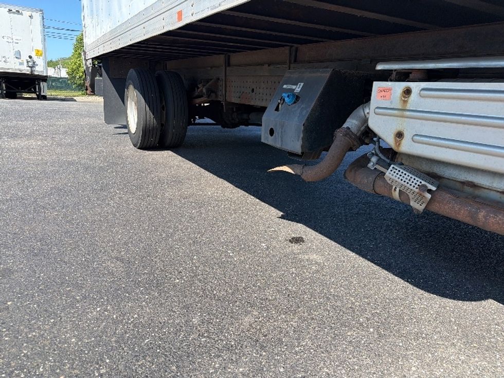 Light Duty Box Truck-Light and Medium Duty Trucks-Mitsubishi-2014-FUSO FE160-West Babylon-NY-180,510\n\t\tmiles-$ 14,000 - Image 14
