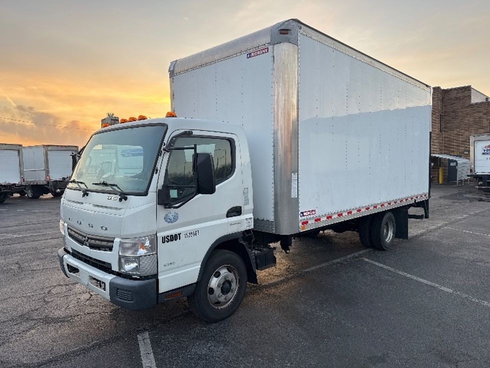 Light Duty Box Truck-Light and Medium Duty Trucks-Mitsubishi-2017-FUSO FE140-Baltimore-MD-137,467\n\t\tmiles-$ 9,500 - Image 3