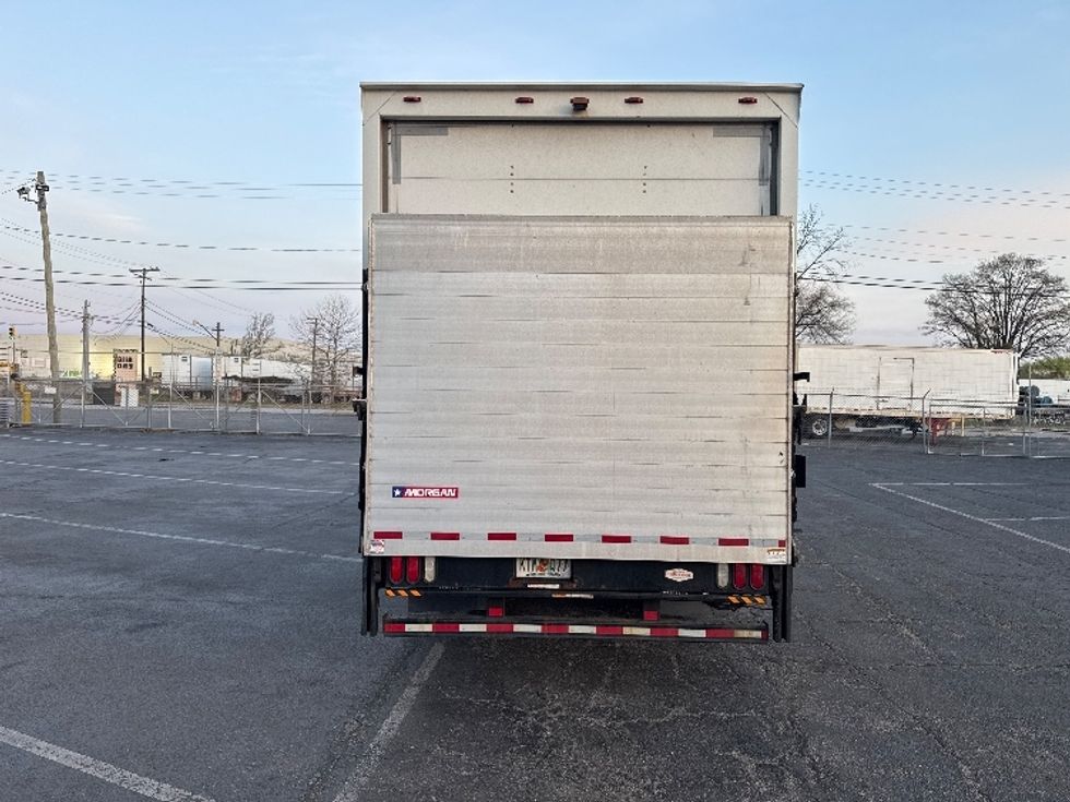 Light Duty Box Truck-Light and Medium Duty Trucks-Mitsubishi-2017-FUSO FE140-Baltimore-MD-137,467\n\t\tmiles-$ 9,500 - Image 7
