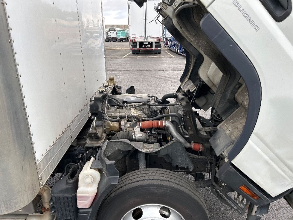 Light Duty Box Truck-Light and Medium Duty Trucks-Mitsubishi-2017-FUSO FE140-Memphis-TN-98,440\n\t\tmiles-$ 36,250 - Image 23