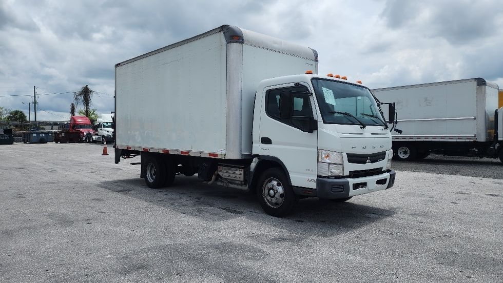 Light Duty Box Truck-Light and Medium Duty Trucks-Mitsubishi-2017-FUSO FE140-Orlando-FL-166,901\n\t\tmiles-$ 31,750 - Image 1