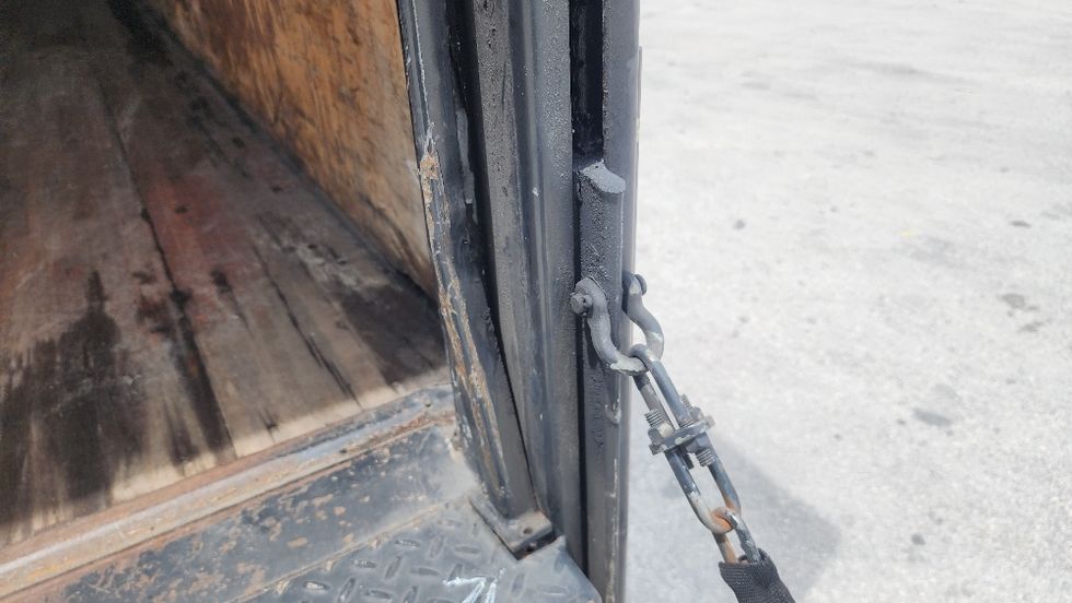 Light Duty Box Truck-Light and Medium Duty Trucks-Mitsubishi-2017-FUSO FE140-Orlando-FL-166,901\n\t\tmiles-$ 31,750 - Image 28