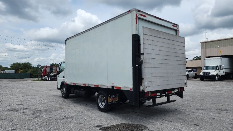 Light Duty Box Truck-Light and Medium Duty Trucks-Mitsubishi-2017-FUSO FE140-Orlando-FL-166,901\n\t\tmiles-$ 31,750 - Image 6