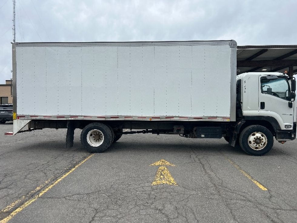 Medium Duty Box Truck-Light and Medium Duty Trucks-Chevrolet-2019-6500XD-Rochester-NY-135,976\n\t\tmiles-$ 42,500 - Image 15