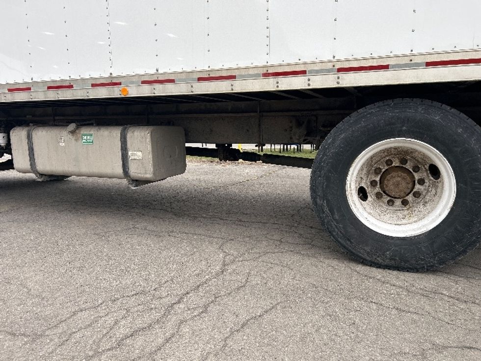 Medium Duty Box Truck-Light and Medium Duty Trucks-Chevrolet-2019-6500XD-Rochester-NY-135,976\n\t\tmiles-$ 42,500 - Image 5