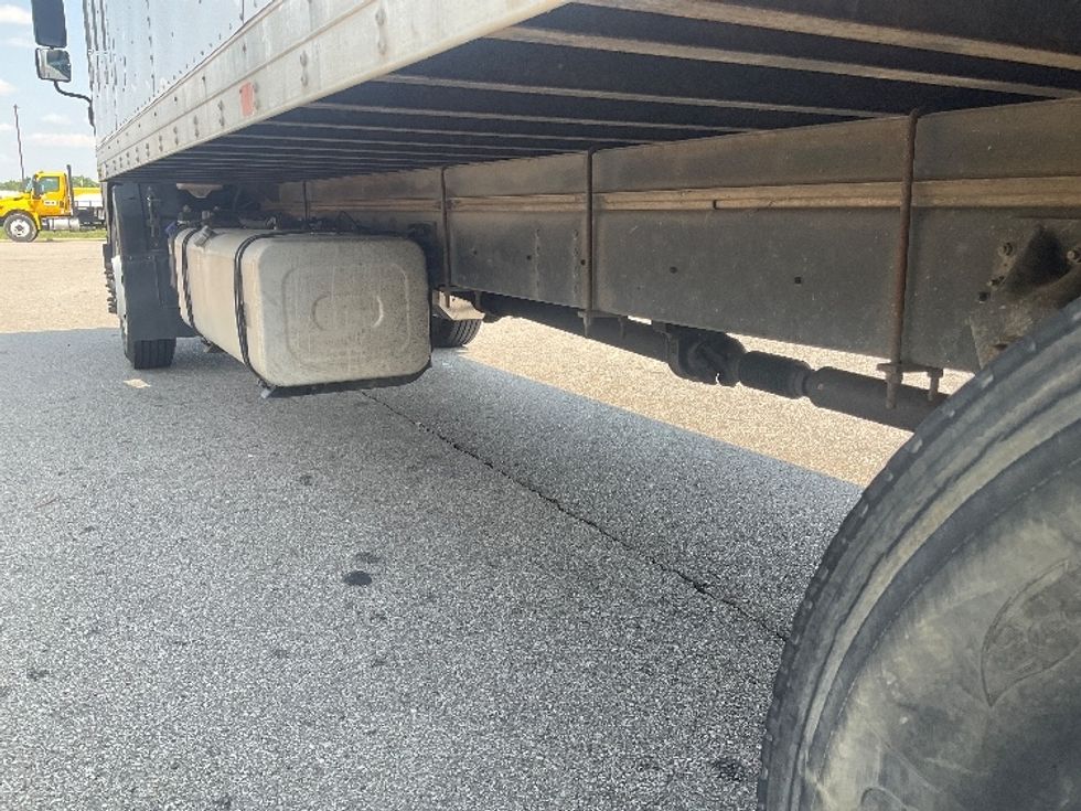 Medium Duty Box Truck-Light and Medium Duty Trucks-Chevrolet-2020-6500XD-Cincinnati-OH-154,705\n\t\tmiles-$ 49,250 - Image 5