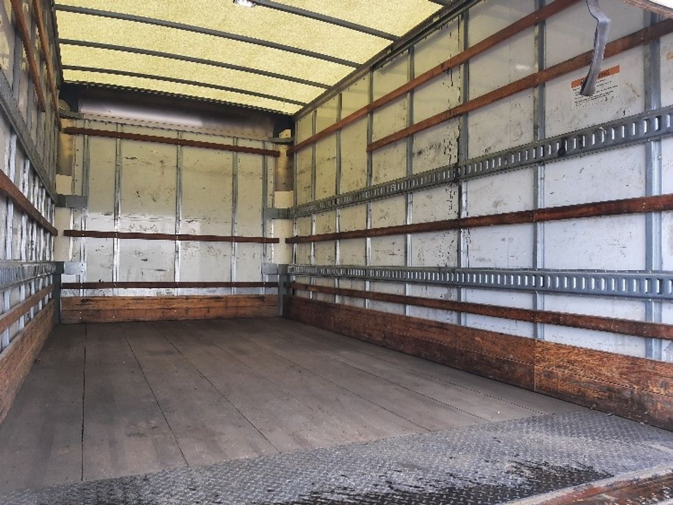 Medium Duty Box Truck-Light and Medium Duty Trucks-Chevrolet-2020-SILVERAD-Fort Worth-TX-106,419\n\t\tmiles-$ 36,000 - Image 12