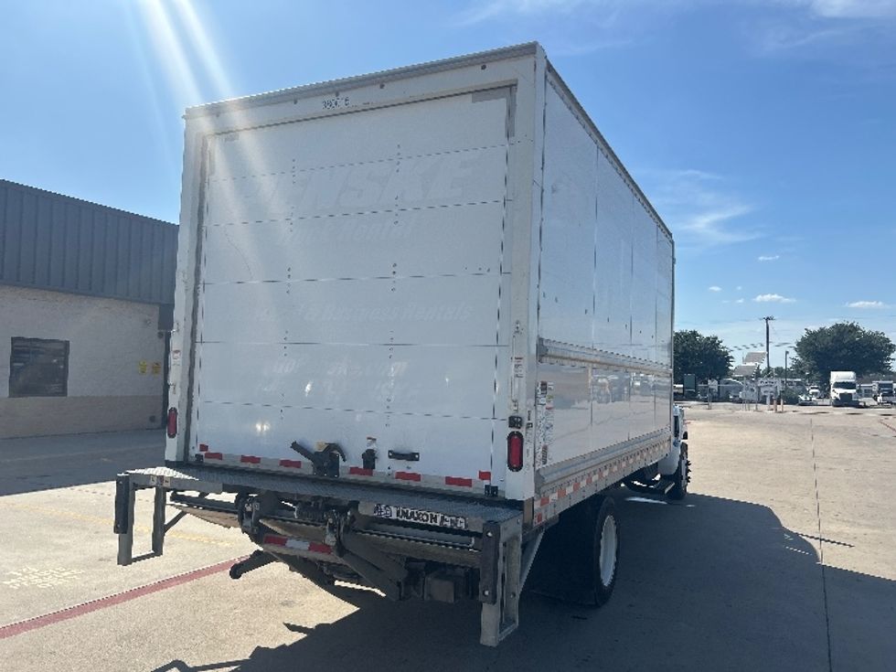Medium Duty Box Truck-Light and Medium Duty Trucks-Chevrolet-2020-SILVERAD-Fort Worth-TX-106,419\n\t\tmiles-$ 36,000 - Image 13