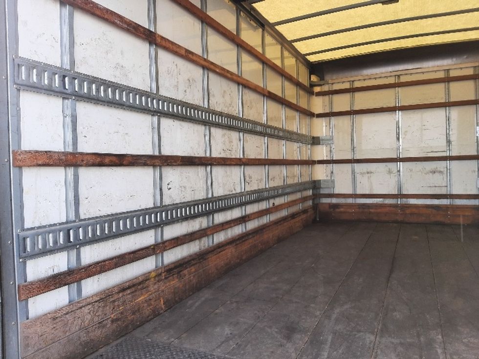 Medium Duty Box Truck-Light and Medium Duty Trucks-Chevrolet-2020-SILVERAD-Fort Worth-TX-109,034\n\t\tmiles-$ 35,750 - Image 11