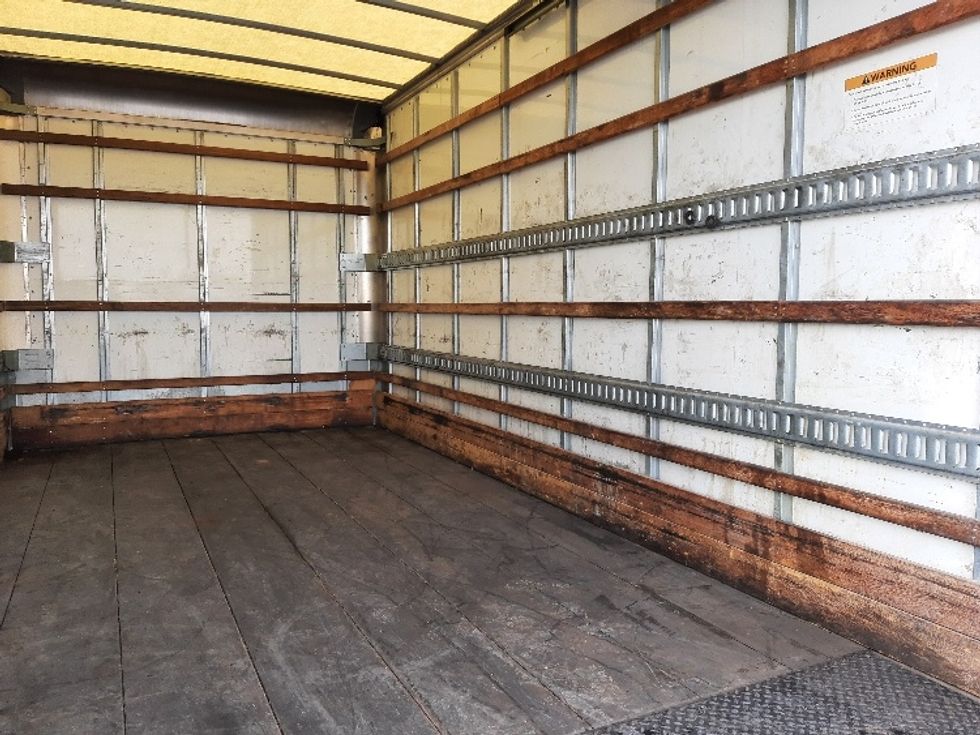 Medium Duty Box Truck-Light and Medium Duty Trucks-Chevrolet-2020-SILVERAD-Fort Worth-TX-109,034\n\t\tmiles-$ 35,750 - Image 12