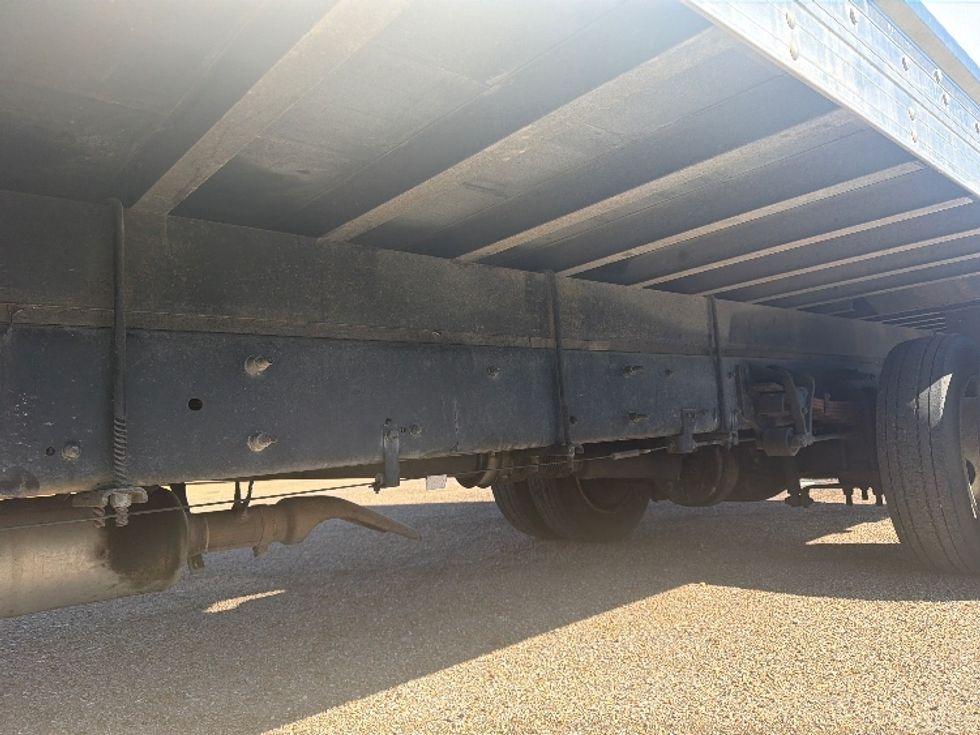 Medium Duty Box Truck-Light and Medium Duty Trucks-Chevrolet-2021-SILVERAD-Belden-MS-75,267\n\t\tmiles-$ 40,750 - Image 5