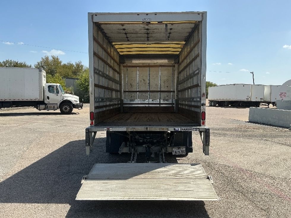 Medium Duty Box Truck-Light and Medium Duty Trucks-Chevrolet-2021-SILVERAD-Dallas-TX-177,468\n\t\tmiles-$ 25,500 - Image 9