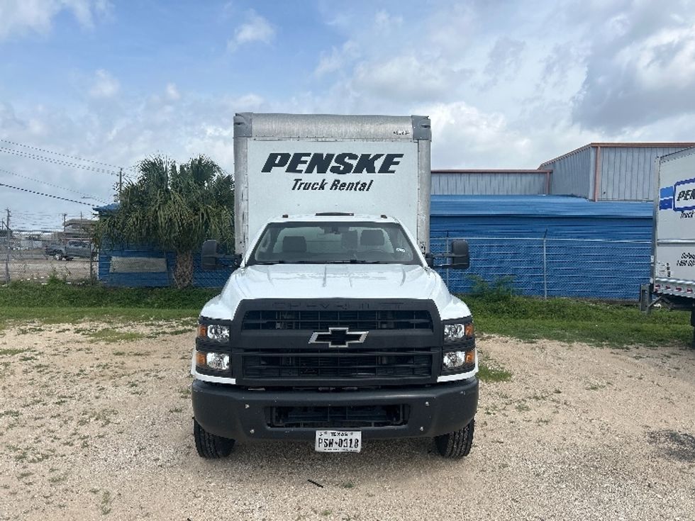 Medium Duty Box Truck-Light and Medium Duty Trucks-Chevrolet-2021-SILVERAD-Katy-TX-110,174\n\t\tmiles-$ 38,500 - Image 2