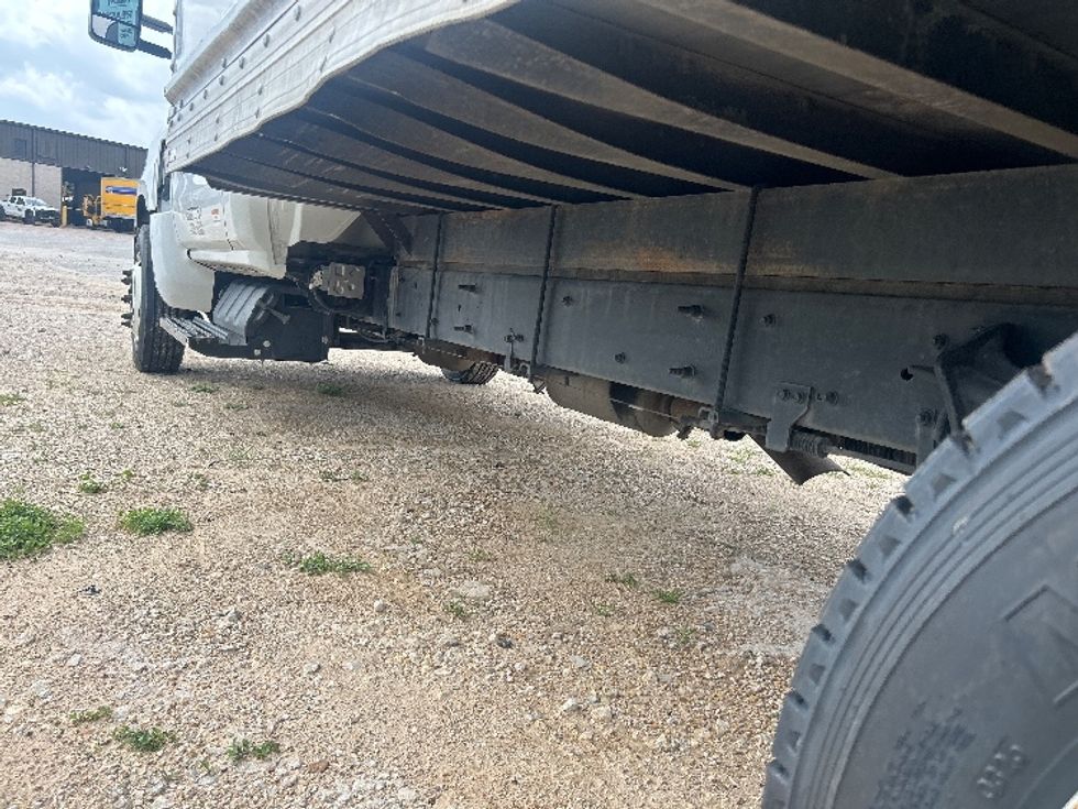 Medium Duty Box Truck-Light and Medium Duty Trucks-Chevrolet-2021-SILVERAD-Katy-TX-110,174\n\t\tmiles-$ 38,500 - Image 5