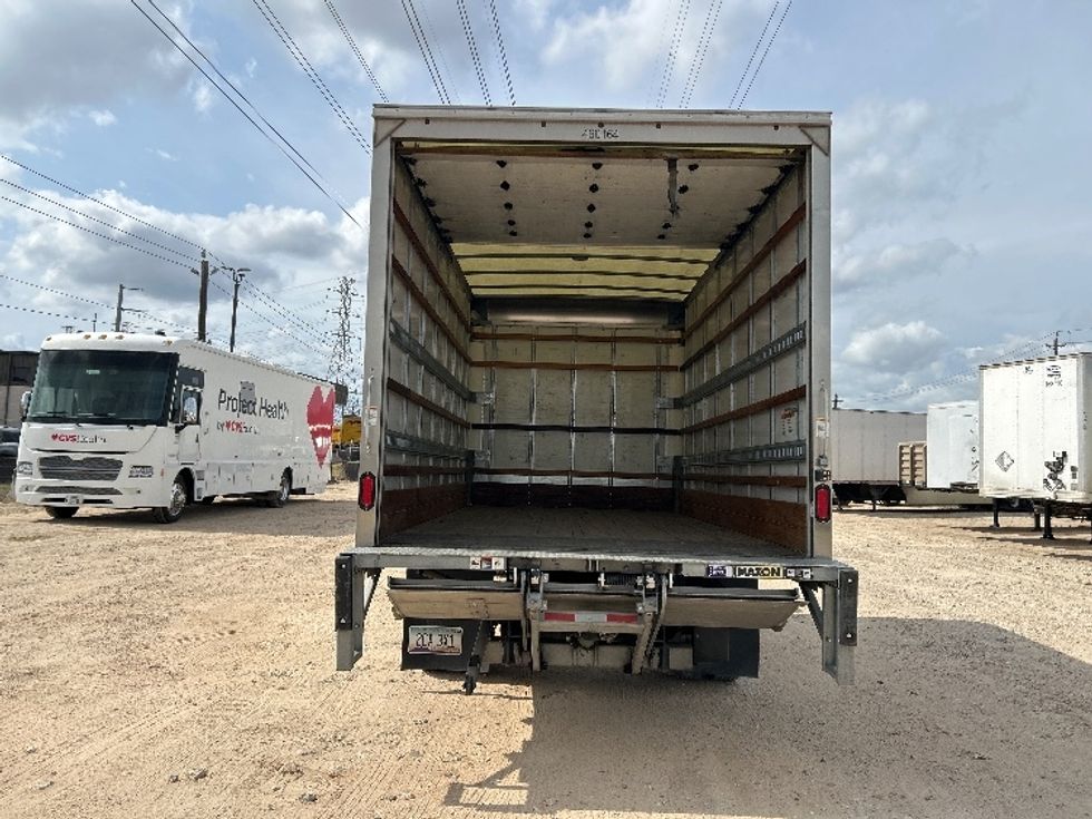 Medium Duty Box Truck-Light and Medium Duty Trucks-Chevrolet-2021-SILVERAD-Katy-TX-129,262\n\t\tmiles-$ 34,500 - Image 8