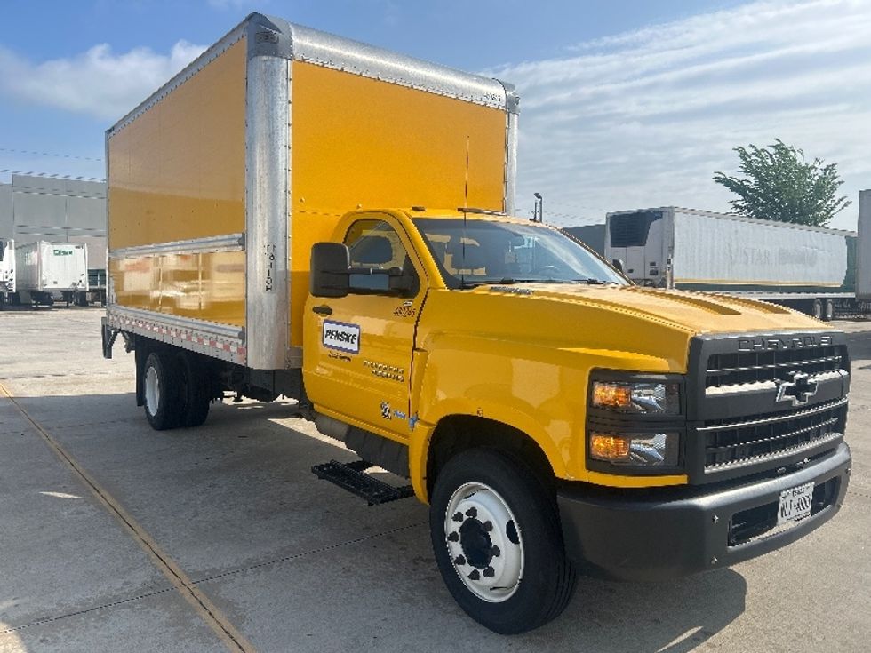 Medium Duty Box Truck-Light and Medium Duty Trucks-Chevrolet-2021-SILVERAD-Katy-TX-65,593\n\t\tmiles-$ 54,000 - Image 1