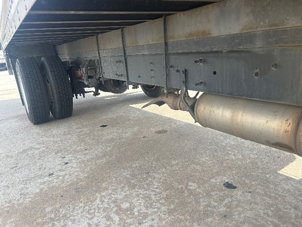 Medium Duty Box Truck-Light and Medium Duty Trucks-Chevrolet-2021-SILVERAD-Katy-TX-65,593\n\t\tmiles-$ 54,000 - Image 14
