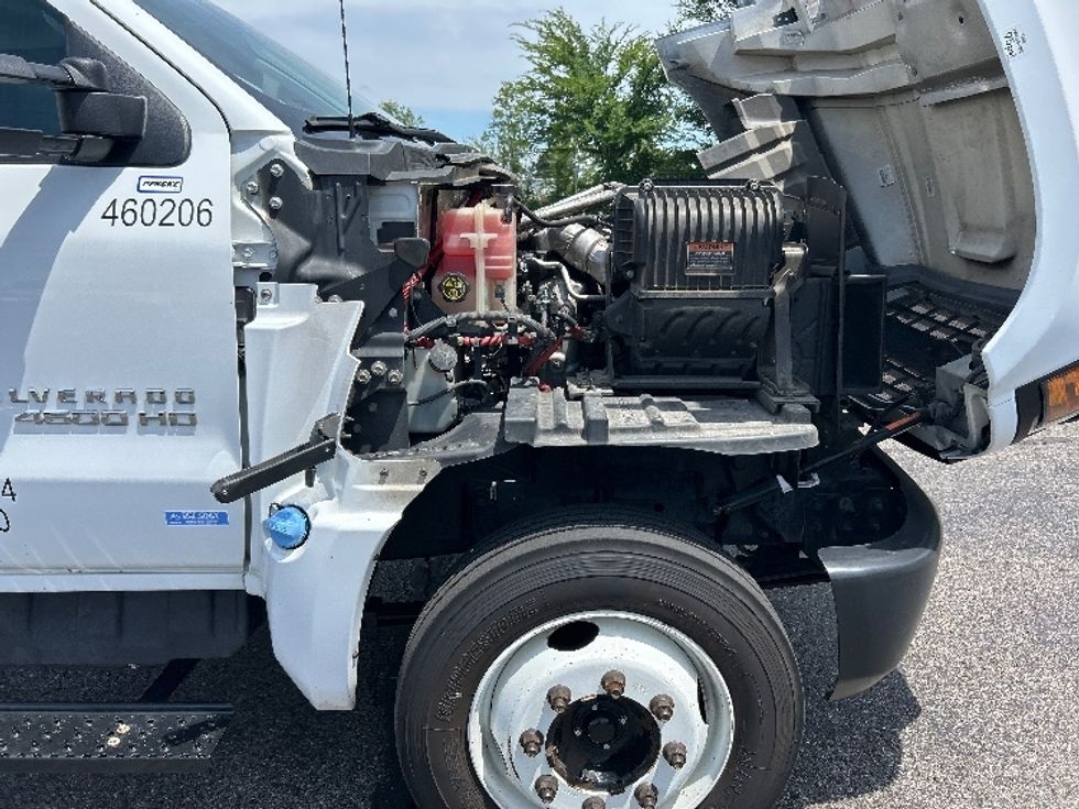 Medium Duty Box Truck-Light and Medium Duty Trucks-Chevrolet-2021-SILVERAD-Memphis-TN-173,646\n\t\tmiles-$ 44,500 - Image 23