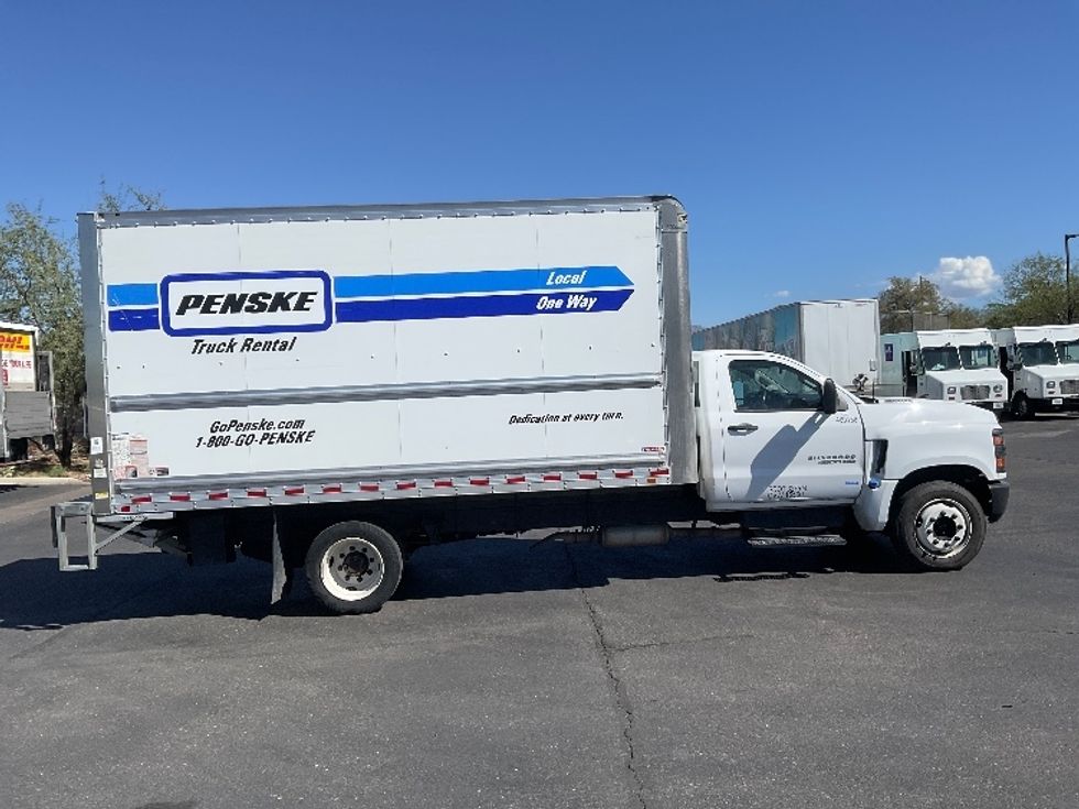Medium Duty Box Truck-Light and Medium Duty Trucks-Chevrolet-2021-SILVERAD-Phoenix-AZ-145,035\n\t\tmiles-$ 32,000 - Image 15